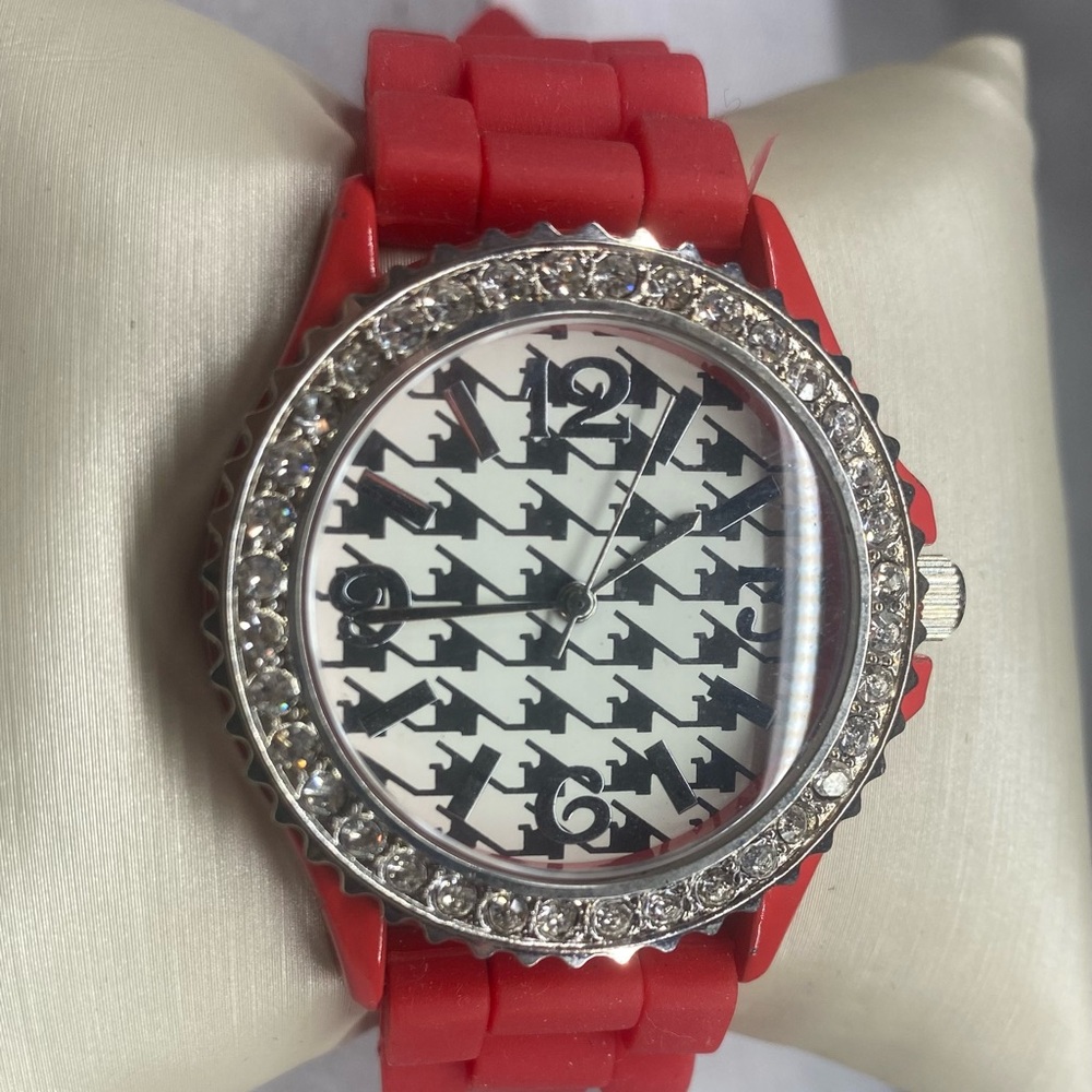 Silicone Red Houndstooth Face Ladies Wrist Watch “Bama”